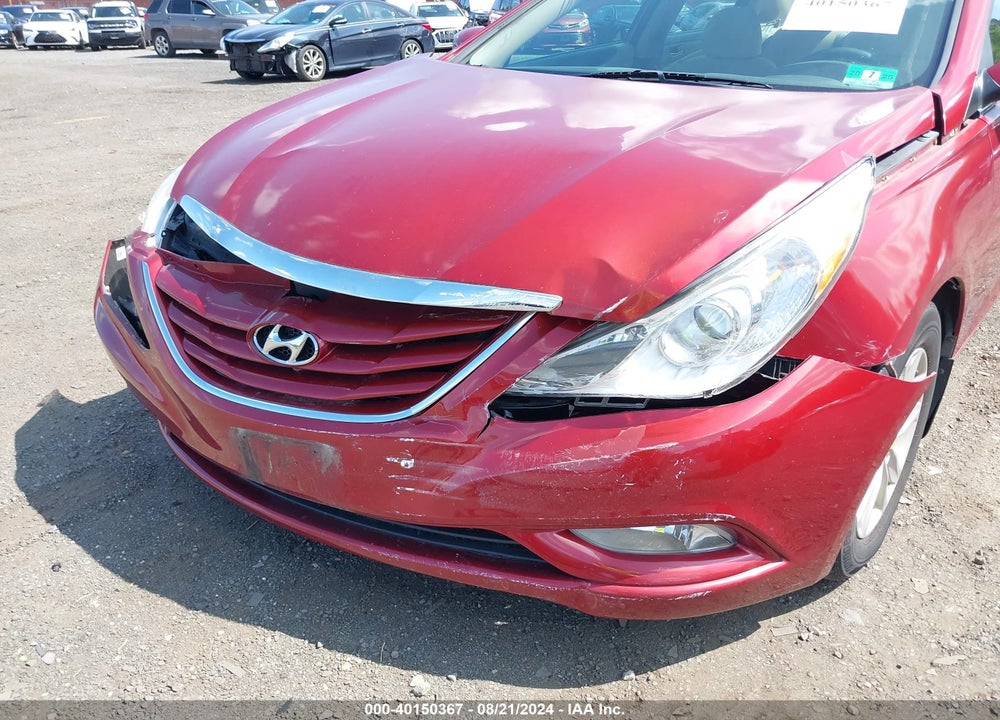 2013 HYUNDAI SONATA GLS VIN: 5NPEB4AC6DH561330