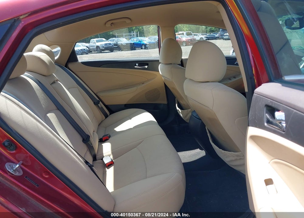 2013 HYUNDAI SONATA GLS VIN: 5NPEB4AC6DH561330