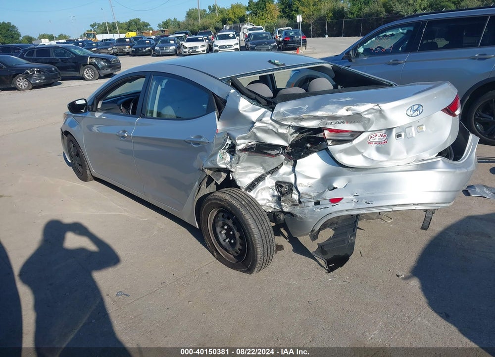 2016 HYUNDAI ELANTRA SE VIN: 5NPDH4AE8GH720798