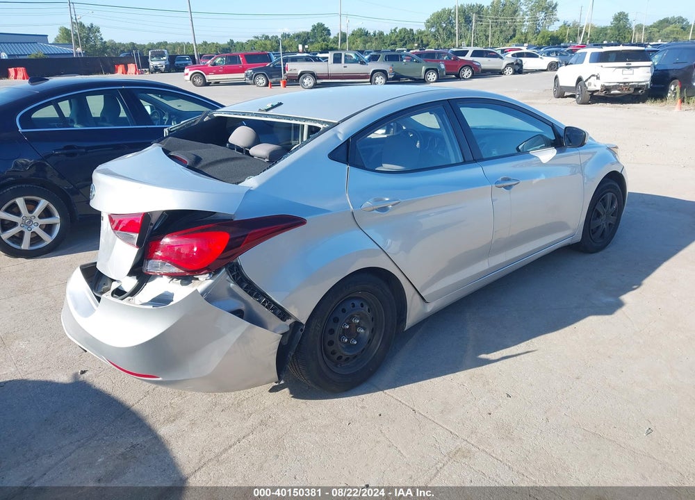 2016 HYUNDAI ELANTRA SE VIN: 5NPDH4AE8GH720798