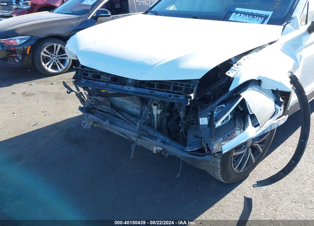 2020 VOLKSWAGEN TIGUAN 2.0T SE/2.0T SE R-LINE BLACK/2.0T SEL VIN: 3VV2B7AX1LM086168