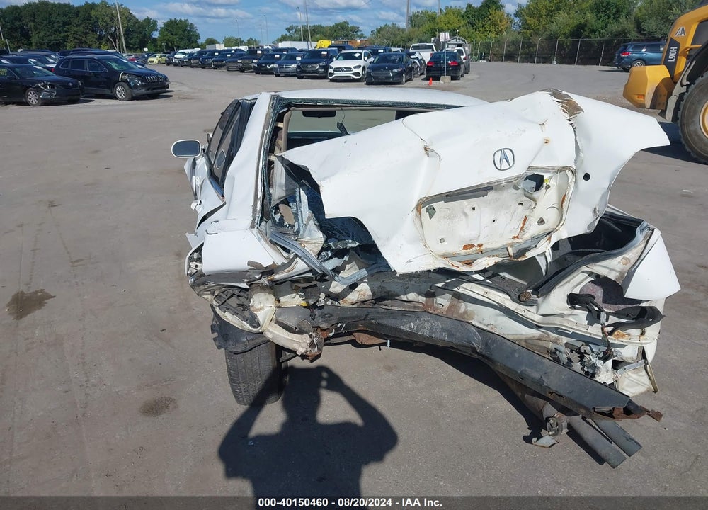 1998 ACURA RL 3.5 VIN: JH4KA9655WC003110