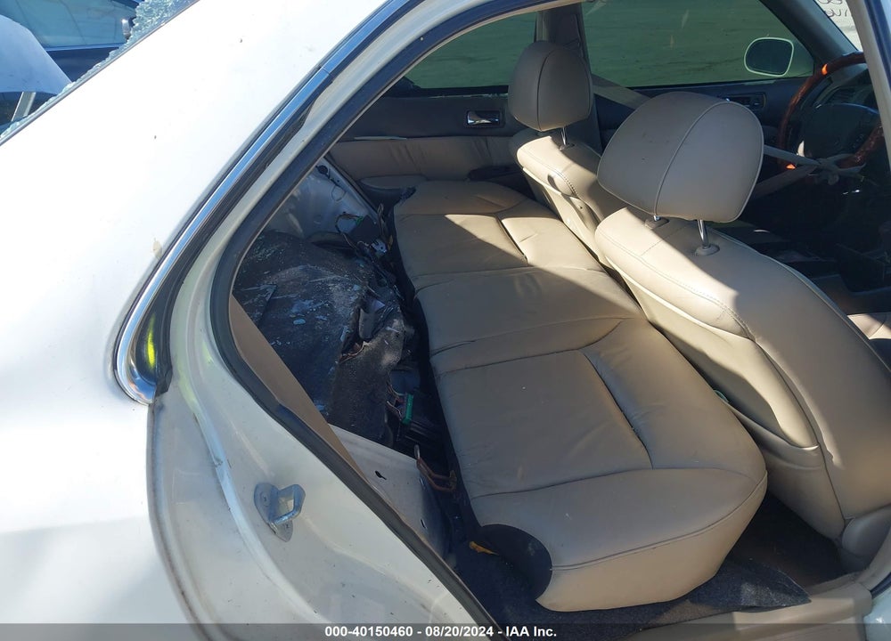 1998 ACURA RL 3.5 VIN: JH4KA9655WC003110
