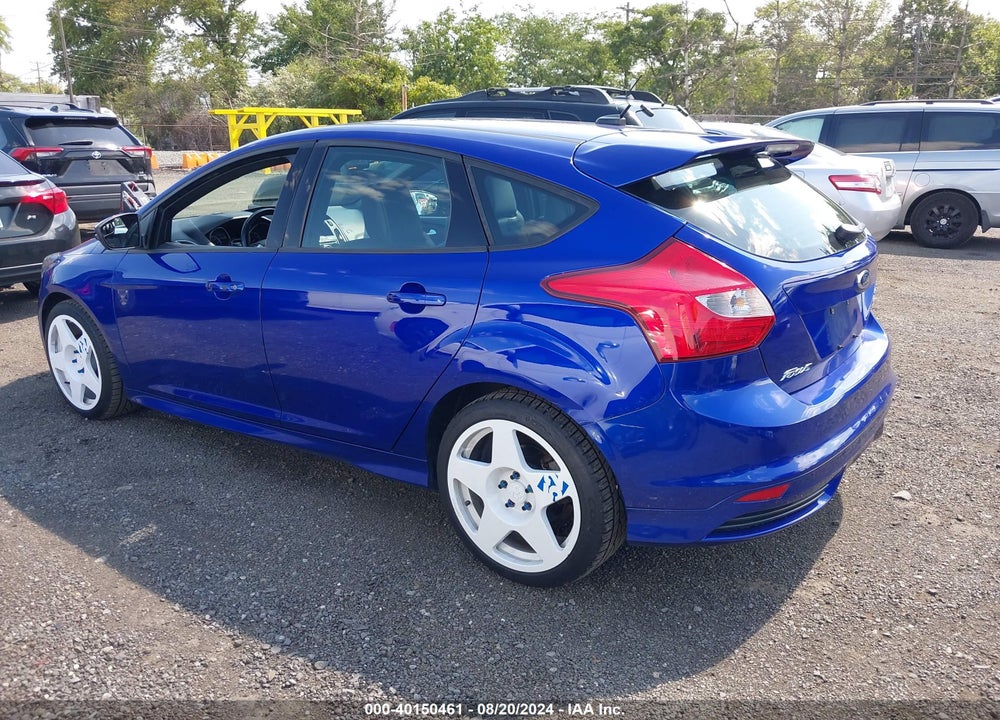 2013 FORD FOCUS ST VIN: 1FADP3L94DL330484