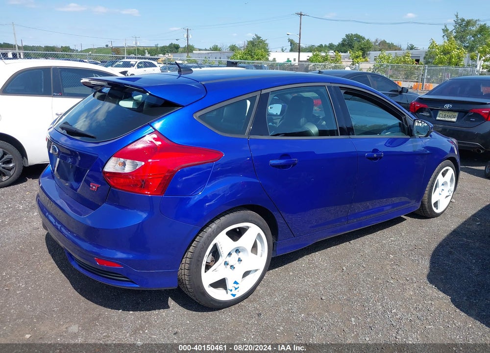 2013 FORD FOCUS ST VIN: 1FADP3L94DL330484