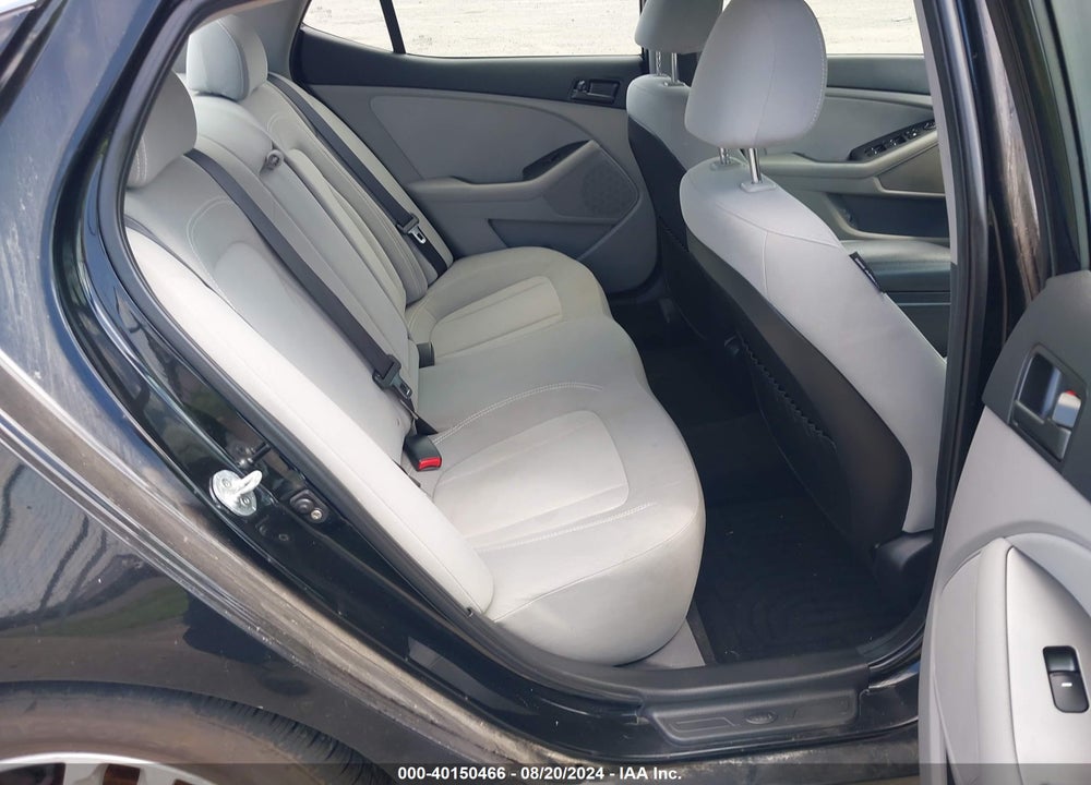 2011 KIA OPTIMA LX VIN: KNAGM4A76B5175300