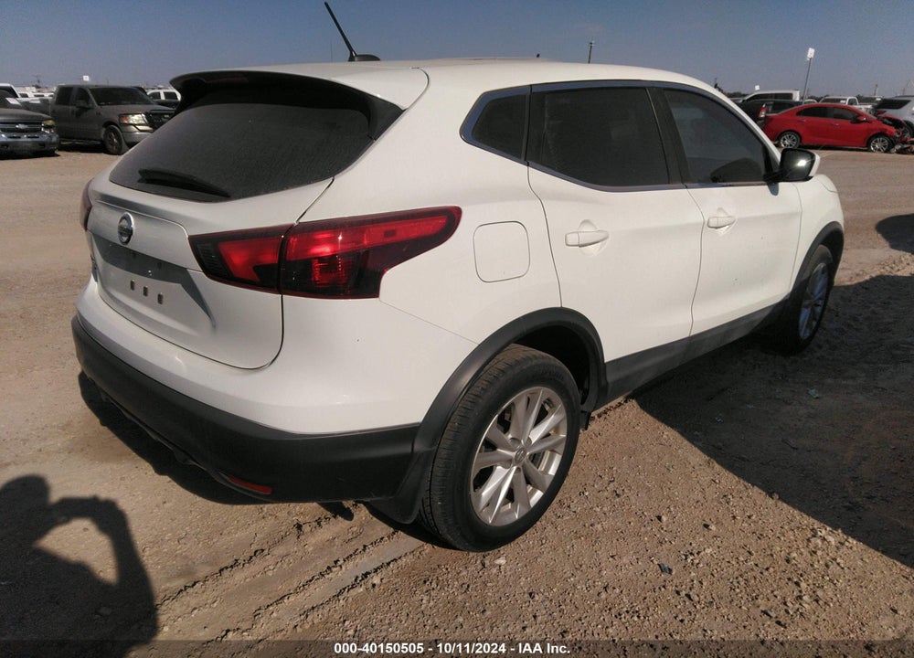 2018 NISSAN ROGUE SPORT S VIN: JN1BJ1CP9JW103469