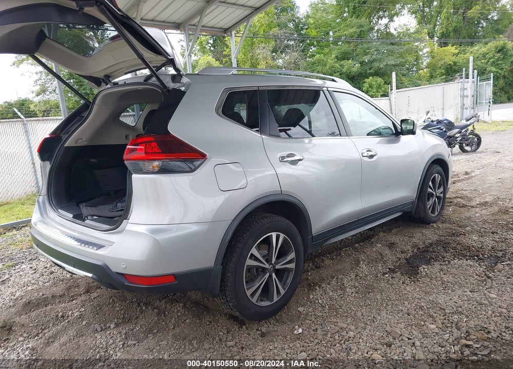 2019 NISSAN ROGUE SV VIN: JN8AT2MV2KW401017