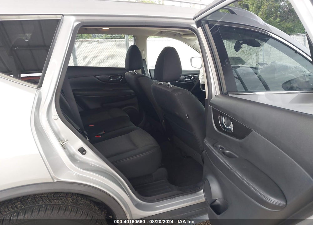 2019 NISSAN ROGUE SV VIN: JN8AT2MV2KW401017