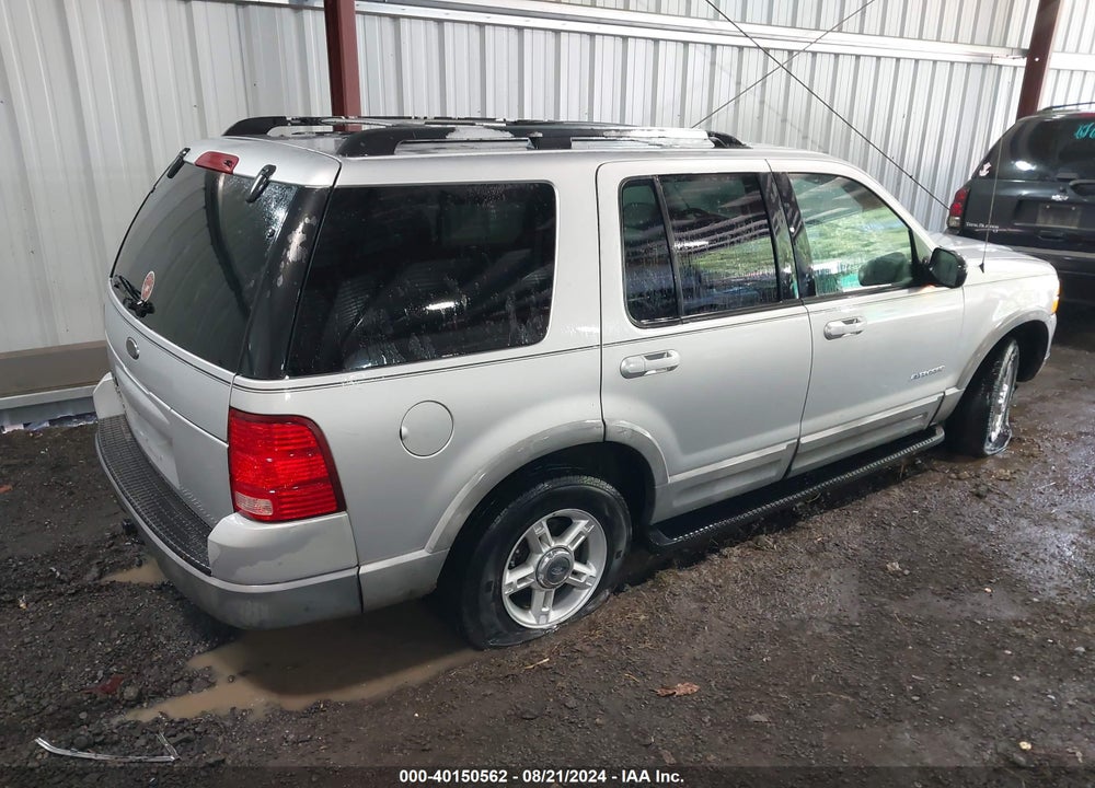2002 FORD EXPLORER XLT VIN: 1FMZU73E22UA79979