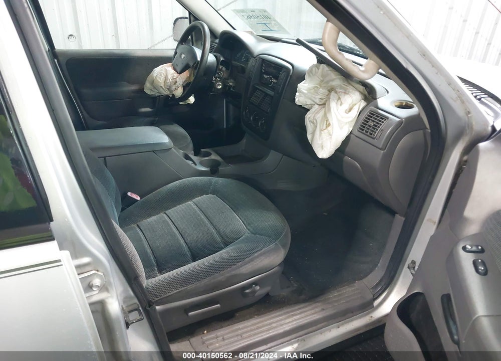 2002 FORD EXPLORER XLT VIN: 1FMZU73E22UA79979
