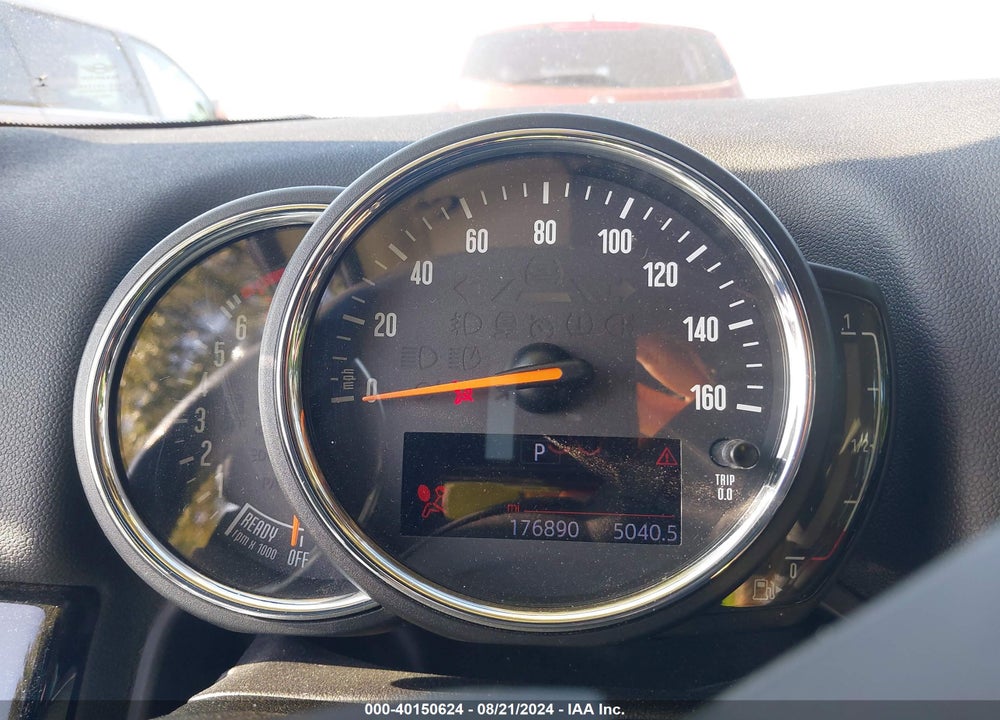 2018 MINI COUNTRYMAN COOPER S VIN: WMZYT5C3XJ3E61626