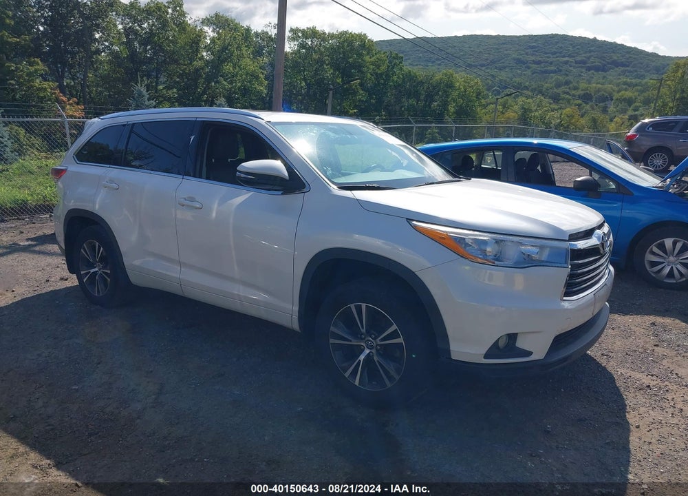 2016 TOYOTA HIGHLANDER XLE V6 VIN: 5TDJKRFH4GS303046
