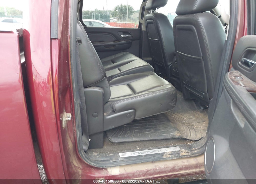 2013 GMC SIERRA 2500HD DENALI VIN: 1GT125E80DF168878