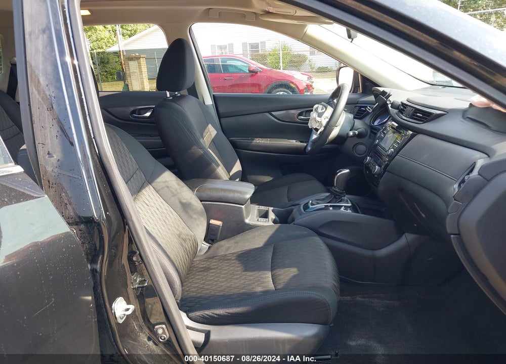 2017 NISSAN ROGUE SV VIN: 5N1AT2MT8HC849553
