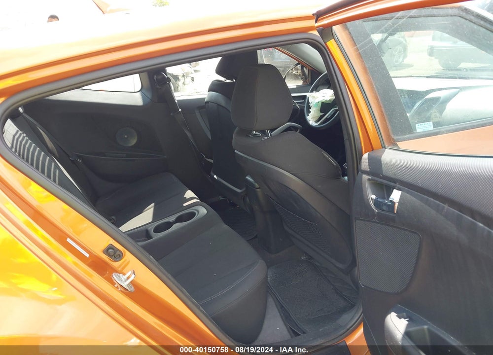 2015 HYUNDAI VELOSTER VIN: KMHTC6AD1FU243032