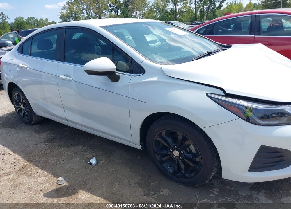 2019 CHEVROLET CRUZE LT VIN: 1G1BE5SM9K7117229