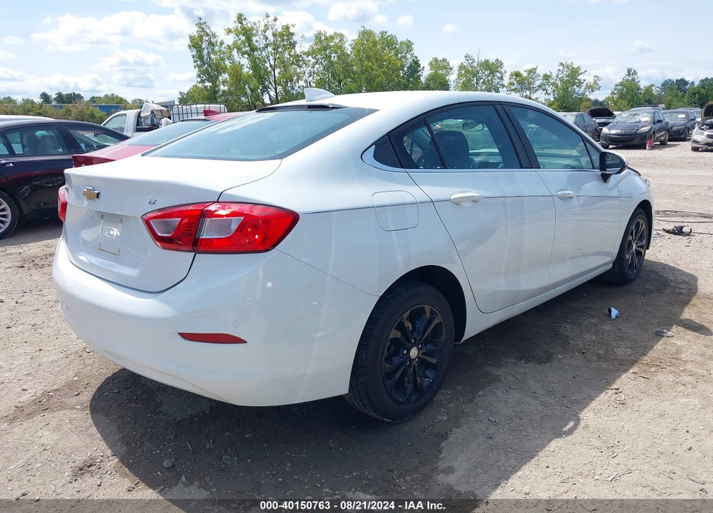 2019 CHEVROLET CRUZE LT VIN: 1G1BE5SM9K7117229