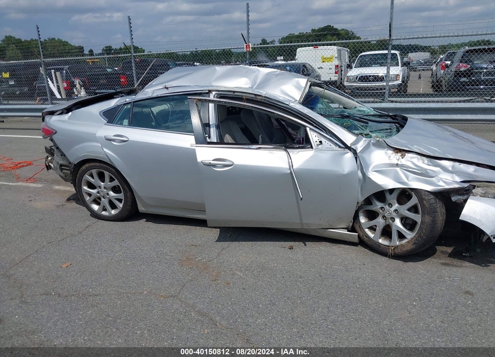 2009 MAZDA 6 S TOURING VIN: 1YVHP82B995M08924
