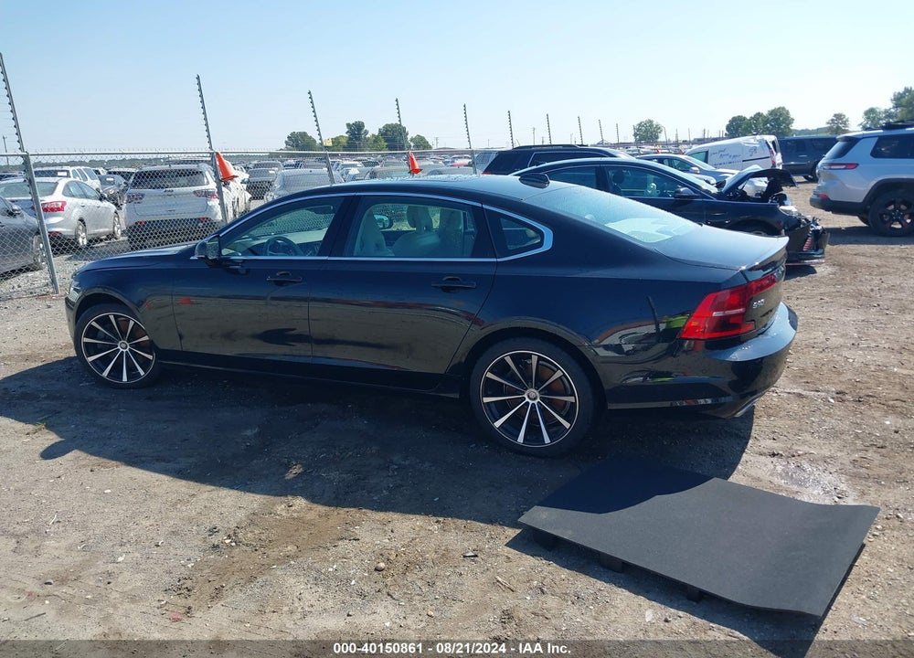 2018 VOLVO S90 T6 MOMENTUM VIN: LVY992MK6JP035566