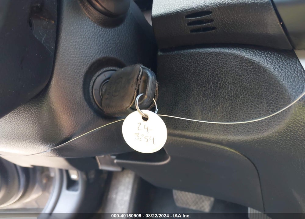 2015 HONDA ACCORD LX VIN: 1HGCR2F33FA245251