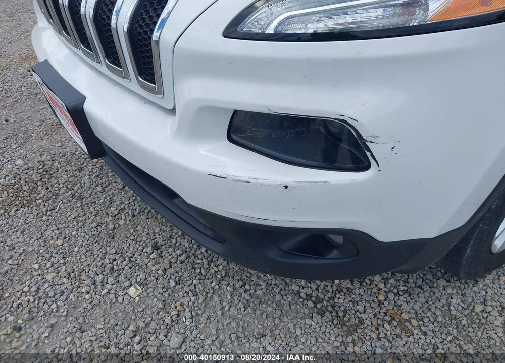 2016 JEEP CHEROKEE LATITUDE VIN: 1C4PJMCS8GW303907