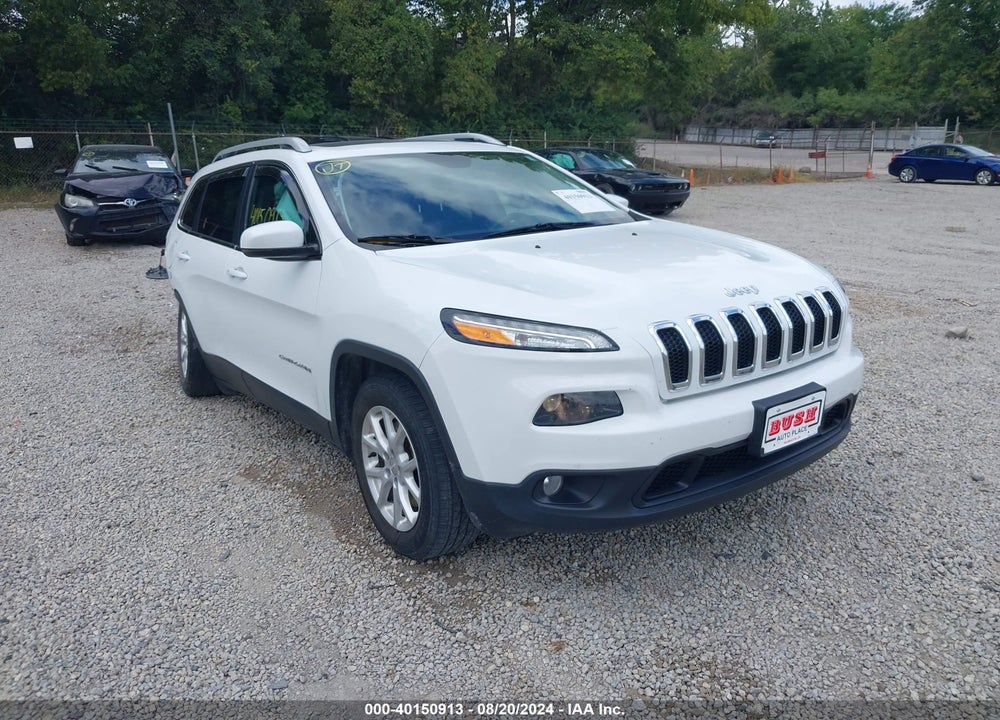2016 JEEP CHEROKEE LATITUDE VIN: 1C4PJMCS8GW303907