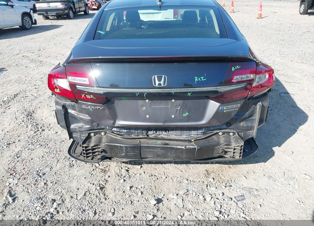 2018 HONDA CLARITY PLUG-IN HYBRID TOURING VIN: JHMZC5F36JC002220