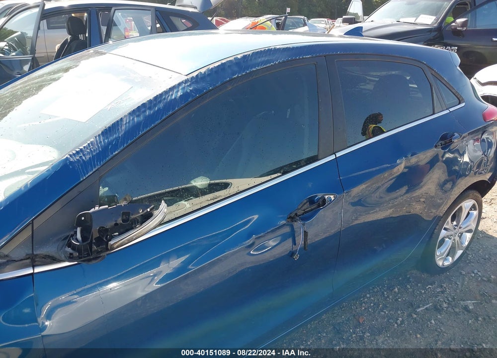 2014 HYUNDAI ELANTRA GT VIN: KMHD35LH7EU189104