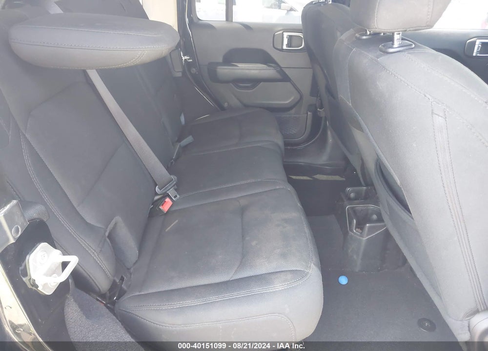 2020 JEEP WRANGLER UNLIMITED SAHARA 4X4 VIN: 1C4HJXENXLW133069