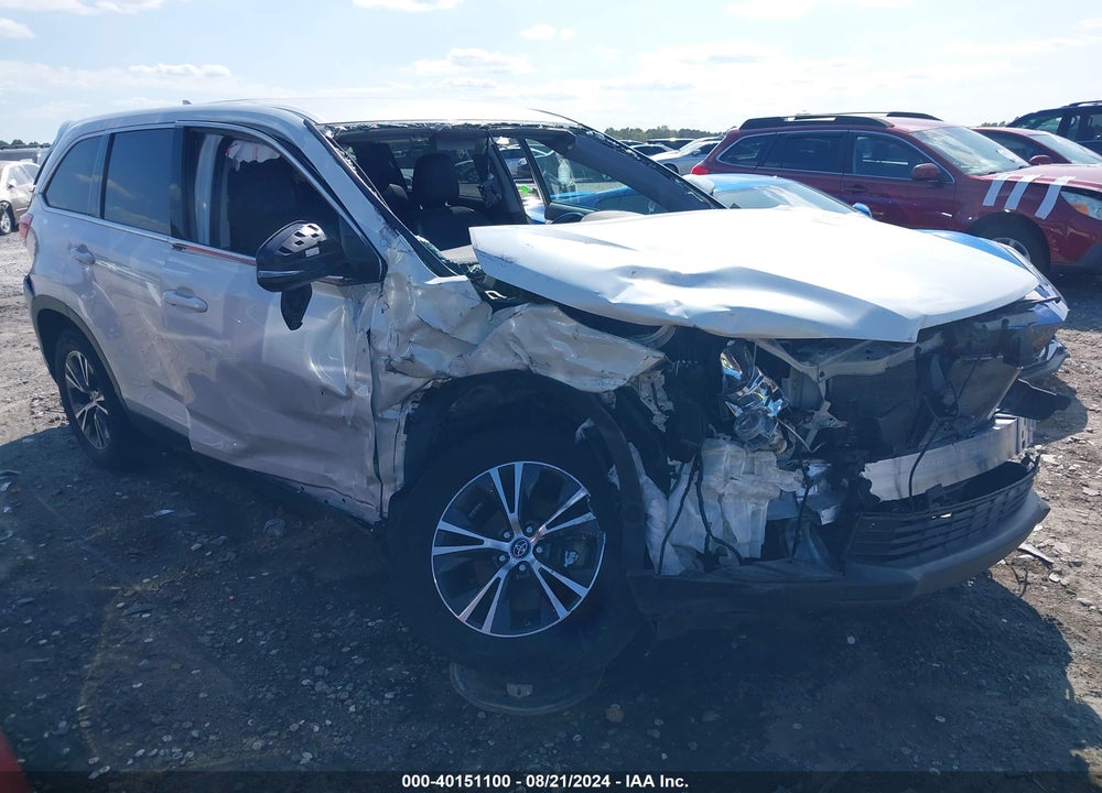 2019 TOYOTA HIGHLANDER LE PLUS VIN: 5TDZZRFH9KS322389