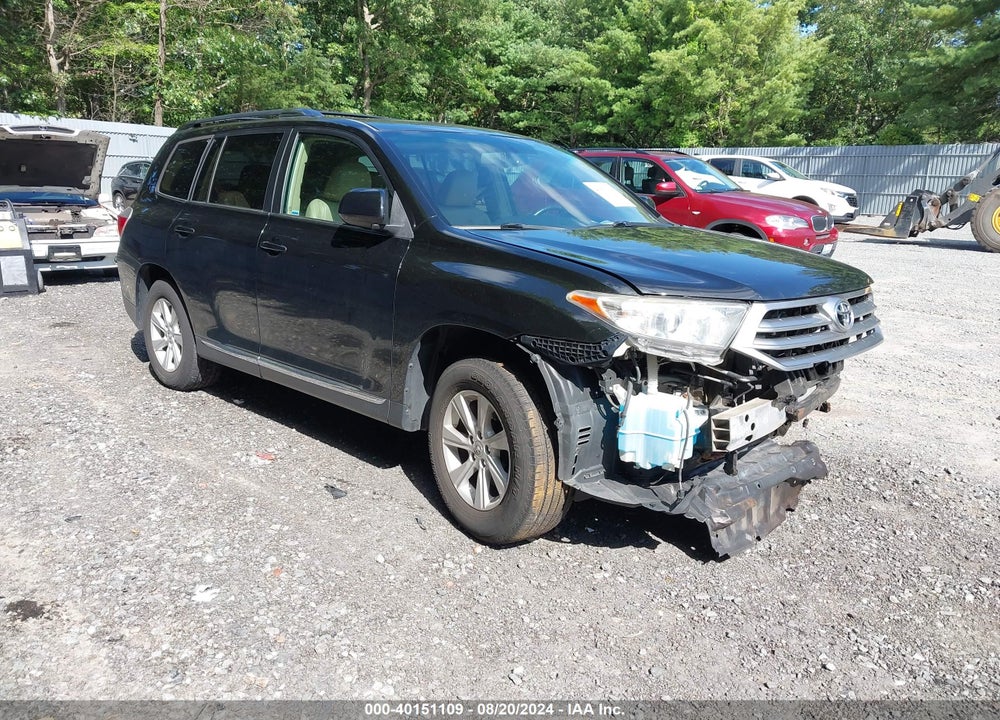 2013 TOYOTA HIGHLANDER SE V6 VIN: 5TDBK3EH2DS237840