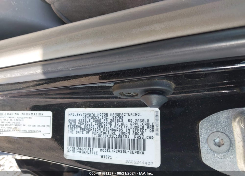 2003 TOYOTA CAMRY XLE VIN: 4T1BE30K33U125631