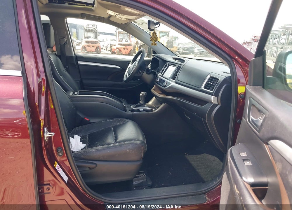 2016 TOYOTA HIGHLANDER XLE V6 VIN: 5TDKKRFH8GS132483