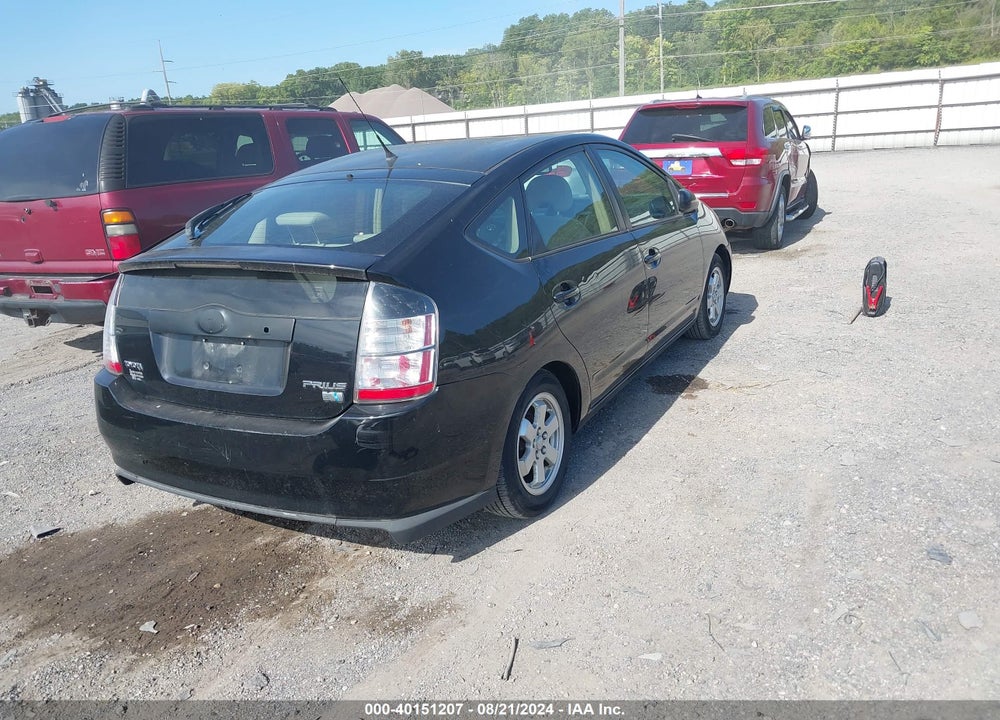 2005 TOYOTA PRIUS VIN: JTDKB22U153040429