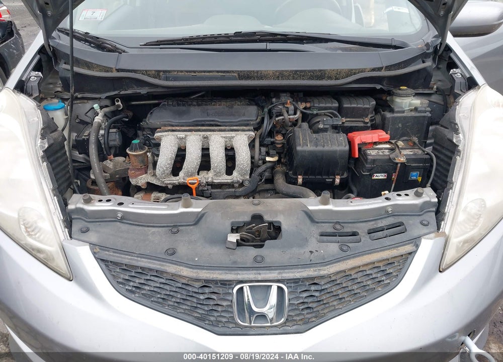 2009 HONDA FIT VIN: JHMGE87489S037823