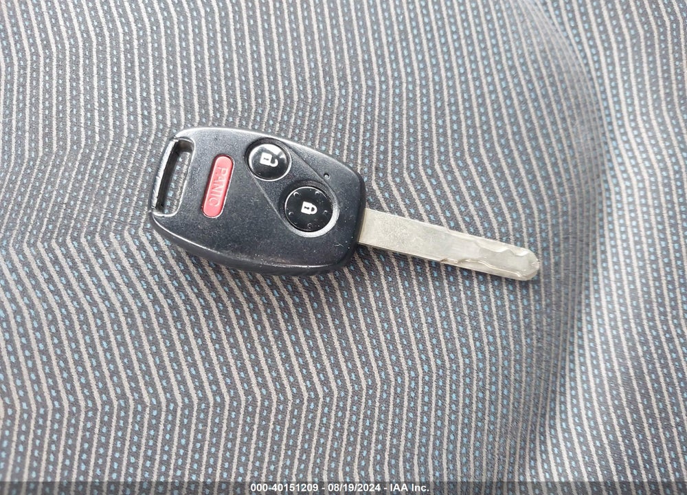 2009 HONDA FIT VIN: JHMGE87489S037823