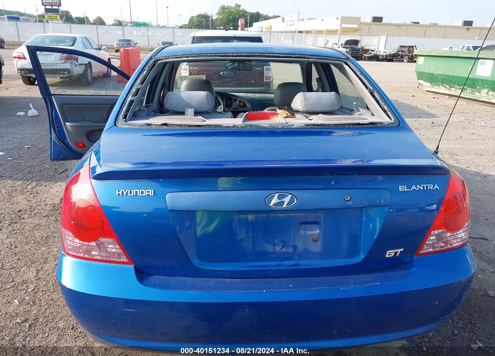 2004 HYUNDAI ELANTRA GLS/GT VIN: KMHDN46D84U737316