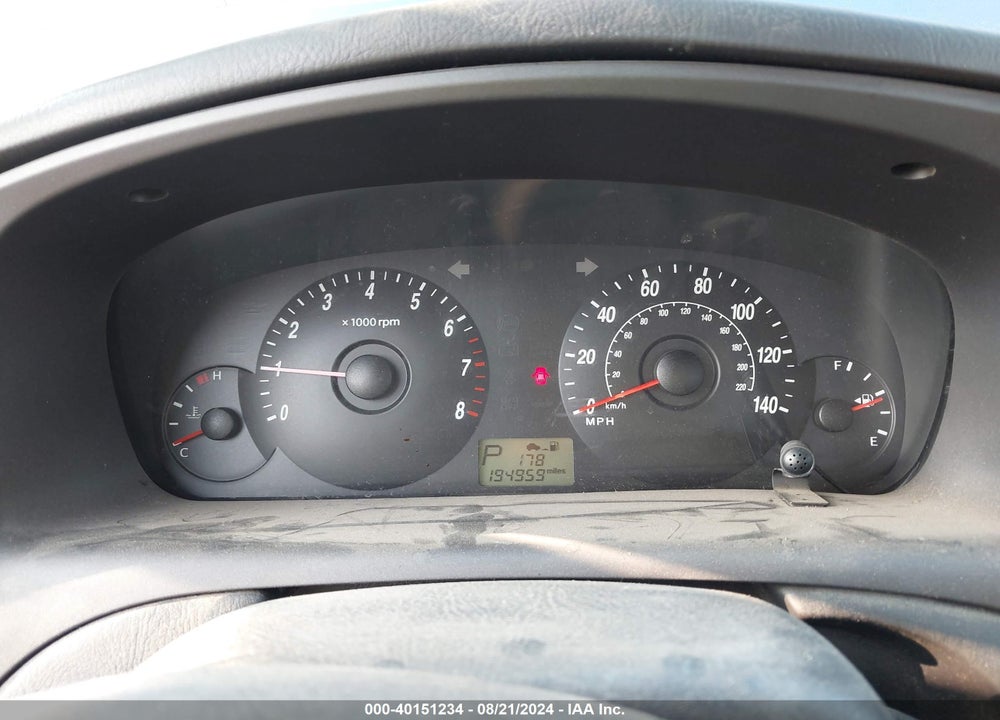 2004 HYUNDAI ELANTRA GLS/GT VIN: KMHDN46D84U737316