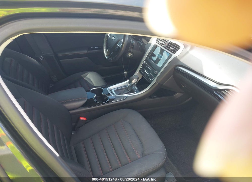 2015 FORD FUSION SE VIN: 3FA6P0H73FR134765