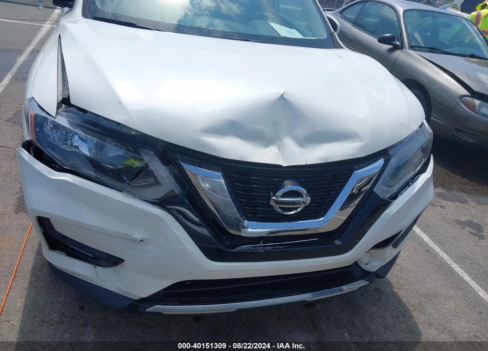 2017 NISSAN ROGUE SV VIN: JN8AT2MT6HW132009