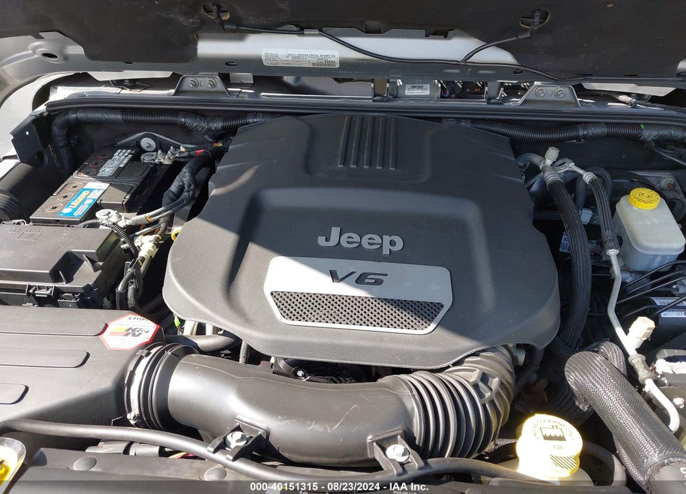 2017 JEEP WRANGLER UNLIMITED SAHARA VIN: 1C4BJWEG0HL668132
