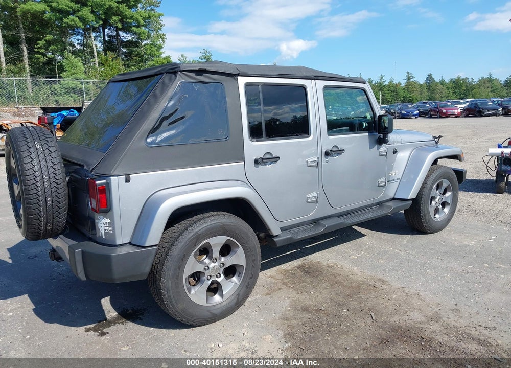2017 JEEP WRANGLER UNLIMITED SAHARA VIN: 1C4BJWEG0HL668132