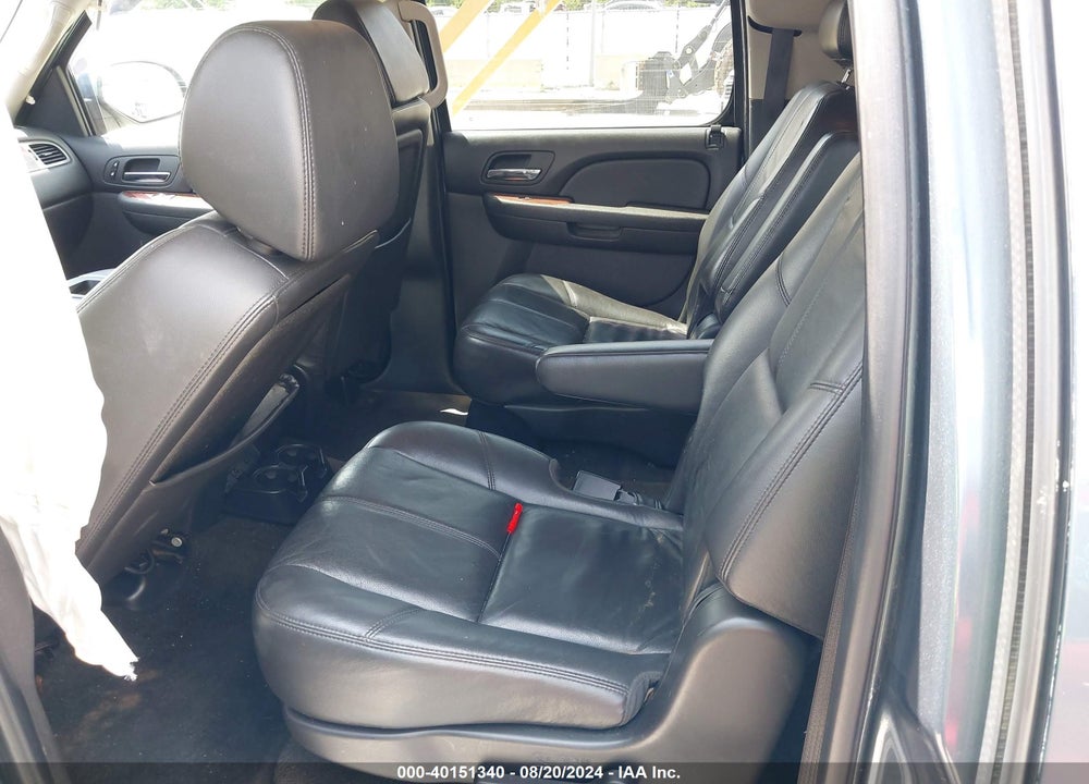 2008 CHEVROLET SUBURBAN 1500 LT VIN: 1GNFK16338J198727
