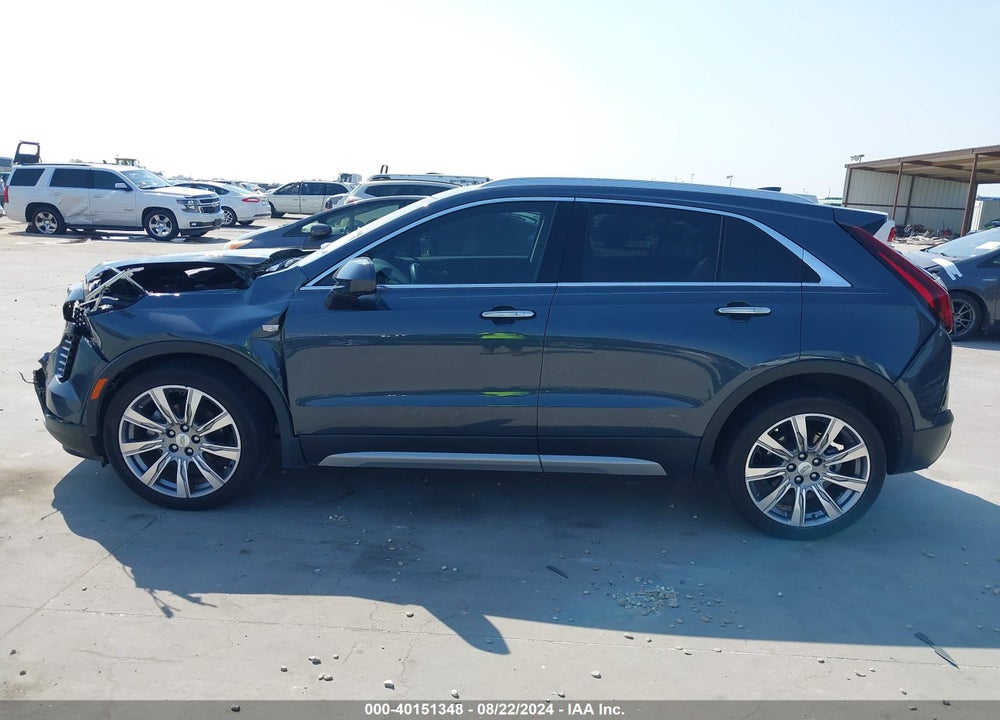 2019 CADILLAC XT4 PREMIUM LUXURY VIN: 1GYFZCR40KF128109