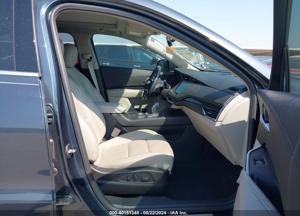 2019 CADILLAC XT4 PREMIUM LUXURY VIN: 1GYFZCR40KF128109