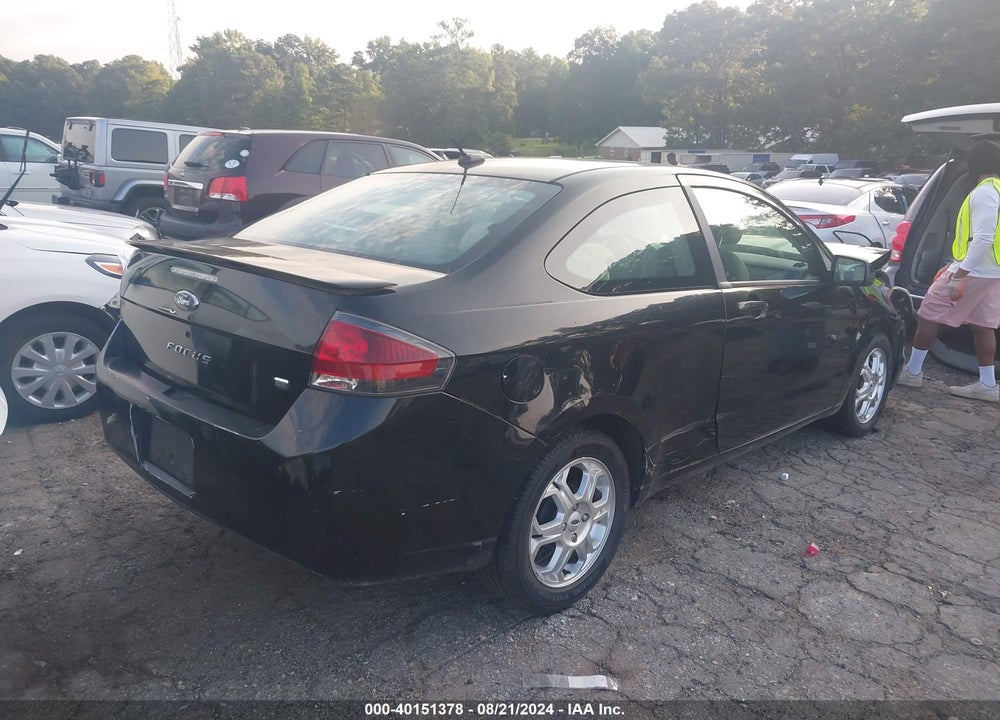 2009 FORD FOCUS SE VIN: 1FAHP32N09W173428