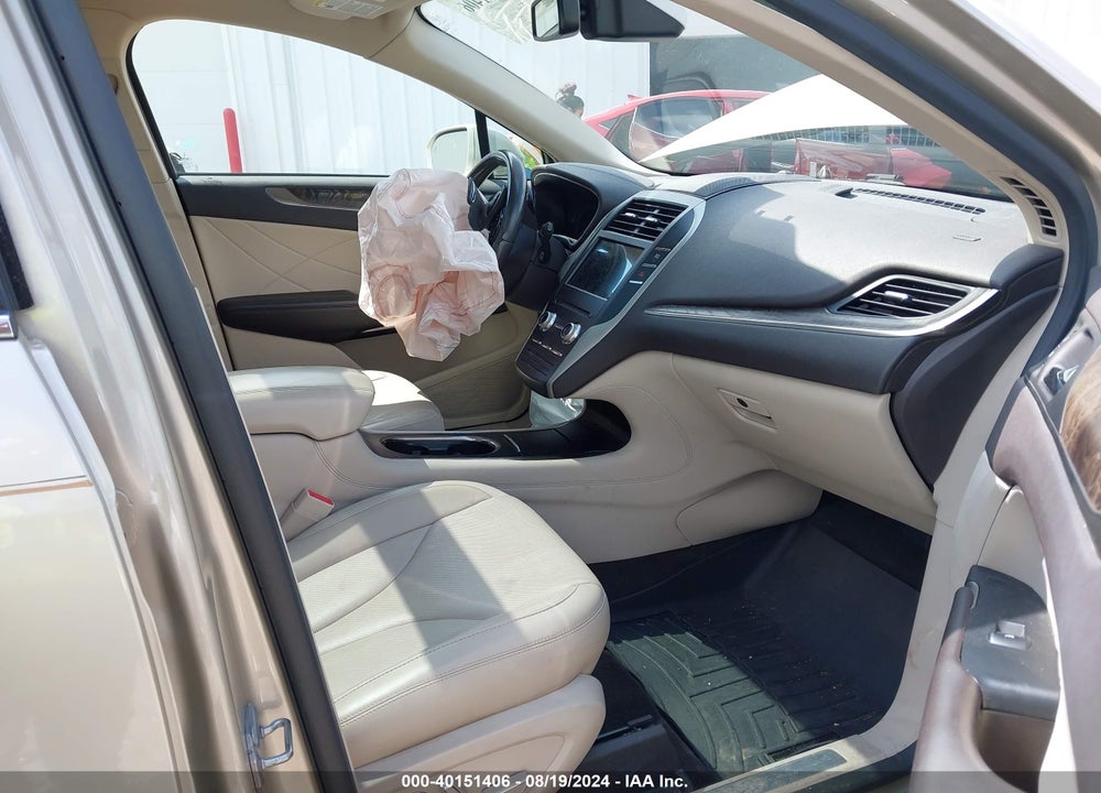 2017 LINCOLN MKC RESERVE VIN: 5LMCJ3D98HUL55905