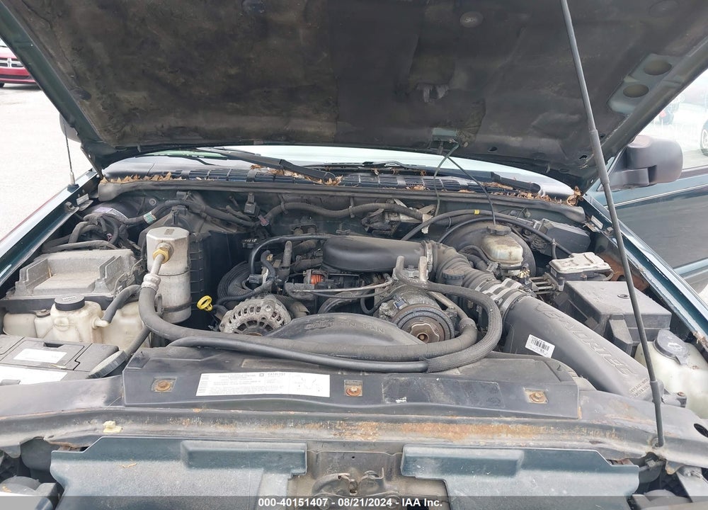 2004 CHEVROLET BLAZER LS VIN: 1GNCS13X24K106375
