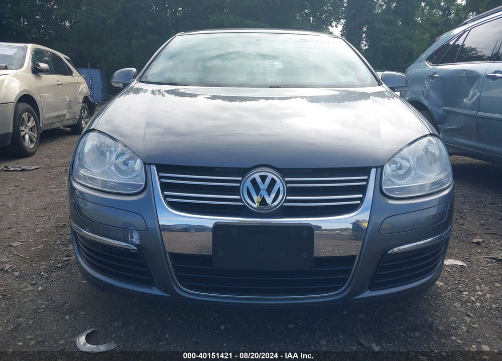 2010 VOLKSWAGEN JETTA SE VIN: 3VWRZ7AJ5AM035092